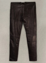 Carica l'immagine nel visualizzatore di Gallery, Men's Genuine Leather slim fit Jeans pants