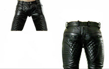 Last inn bildet i Galleri-visningsprogrammet, Men's Black Real Leather quilted Shorts