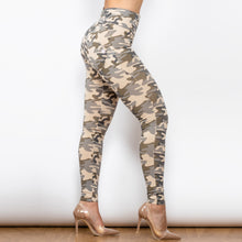 Last inn bildet i Galleri-visningsprogrammet, Shascullfites Melody push up camo workout leggings yoga leggings compression for women
