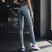 Cargar imagen en el visor de la galería, 2021 new quick-drying hip stitching yoga pants female peach hip running sports tights yoga clothes fitness pants
