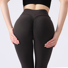 Charger l&#39;image dans la galerie, European And American Seamless Peach Hip Solid Color Honeycomb Pants
