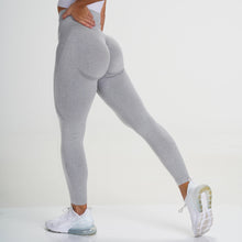 Laden Sie das Bild in den Galerie-Viewer, Knitted buttocks moisture wicking yoga pants
