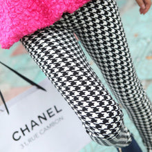 Charger l&#39;image dans la galerie, Milk Silk Houndstooth Leggings
