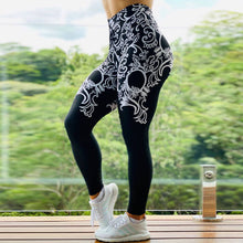 Cargar imagen en el visor de la galería, New Printed Sports Leggings Running Tights Yoga Pants Women Stretch Pants
