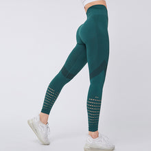 Carica l&#39;immagine nel visualizzatore di Gallery, Cutout women&#39;s yoga trousers
