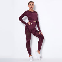 Laden Sie das Bild in den Galerie-Viewer, Seamless Knitted Absorbent Yoga Long-Sleeved Suit Yoga Wearsuit
