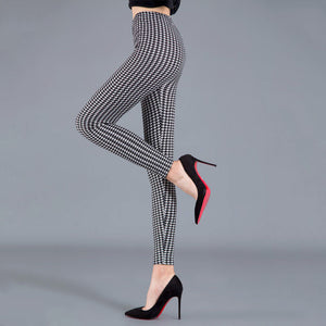 Thin cropped cotton leggings