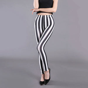 Thin cropped cotton leggings