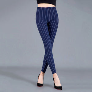 Thin cropped cotton leggings