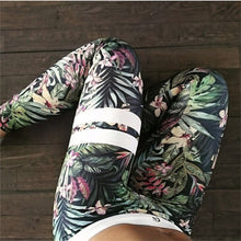 Cargar imagen en el visor de la galería, Rainforest Yoga trousers leggings
