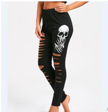 Last inn bildet i Galleri-visningsprogrammet, Sass Grabbin&#39; Skull Print Leggings
