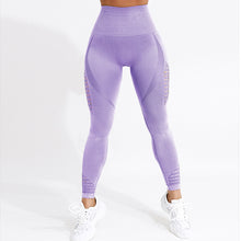 Laden Sie das Bild in den Galerie-Viewer, Mesh Nine Pants Yoga Pants
