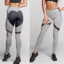 Carica l&#39;immagine nel visualizzatore di Gallery, Peach Heart Leggings
