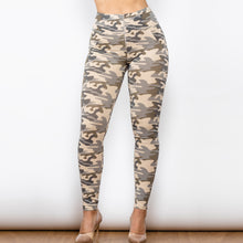 Last inn bildet i Galleri-visningsprogrammet, Shascullfites Melody women camouflage pants leggings cheap camo yoga pants sale curvy yoga pants high waist camo workout leggings
