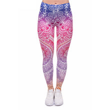 Carica l&#39;immagine nel visualizzatore di Gallery, Mandala flower print leggings
