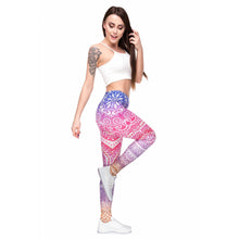 Carica l&#39;immagine nel visualizzatore di Gallery, Mandala flower print leggings
