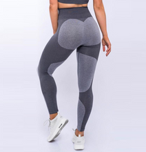 Laden Sie das Bild in den Galerie-Viewer, Heart Booty Flex Push Up Leggings
