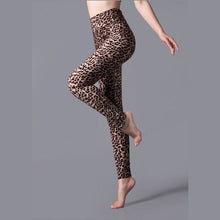 Last inn bildet i Galleri-visningsprogrammet, Printed yoga leggings
