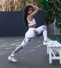 Laden Sie das Bild in den Galerie-Viewer, Reflective Sport Yoga Pants
