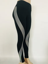 Laden Sie das Bild in den Galerie-Viewer, Reflective Leggings Glow in the Dark Night Light Laser Stripes Fitness Yoga Pants Tights Tracksuit Women
