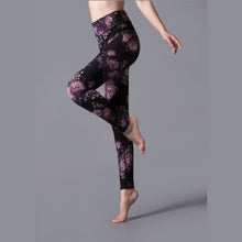 Last inn bildet i Galleri-visningsprogrammet, Printed yoga leggings
