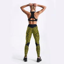 Laden Sie das Bild in den Galerie-Viewer, Yellow Gold Mandala Yoga/Workout Leggings
