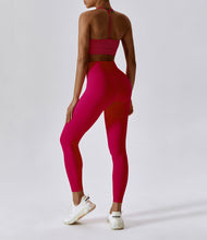 Cargar imagen en el visor de la galería, Threaded European And American Tight Yoga Pants For Outer Wear
