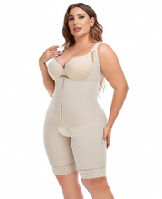 Laden Sie das Bild in den Galerie-Viewer, Large Size Corset Girdle Belt Postpartum Shaping Belly Belt Europe And The United States Female One-piece Shapewear
