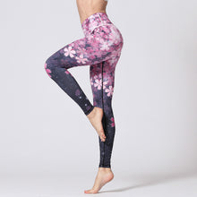 Laden Sie das Bild in den Galerie-Viewer, Sports gym printed yoga pants
