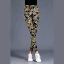 Load image into Gallery viewer, Brushed Cotton Print Camouflage Outerwear Leggings
