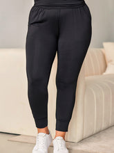 Cargar imagen en el visor de la galería, Casual Plus Size Fitness Cropped Tight Solid Color High Waist Leggings Women
