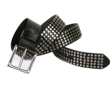 Indlæs billede til gallerivisning Leather Belts Men Women Punk Rivet Genuine Cowhide Belt
