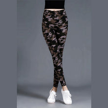 Load image into Gallery viewer, Brushed Cotton Print Camouflage Outerwear Leggings
