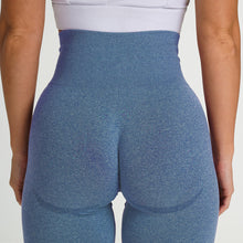 Cargar imagen en el visor de la galería, Fitness Seamless Knitted Hip Buttocks Moisture Wicking Leggings
