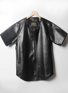 Schwarzes Herren-T-Shirt aus echtem Lammleder