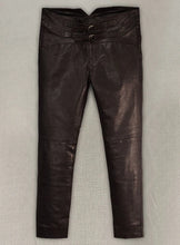 Charger l&#39;image dans la galerie, Pantalon en jean coupe slim en cuir véritable pour hommes

