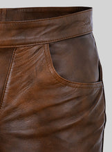 Lataa kuva Galleria-katseluun, Men&#39;s Brown Genuine Leather Slim Fit Jeans

