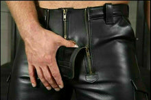 Afbeelding in Gallery-weergave laden, Men&#39;s Genuine Leather Cargo Shorts with Double Zip Front
